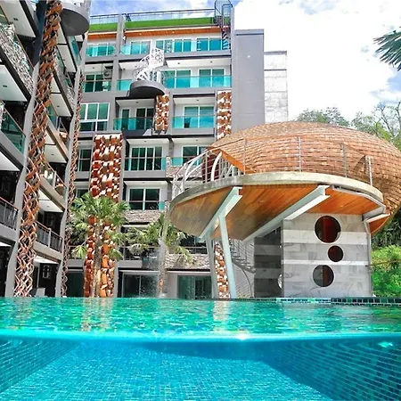 Emerald Terrace Patong Exterior photo