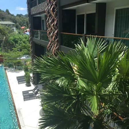 Emerald Terrace Patong Exterior photo